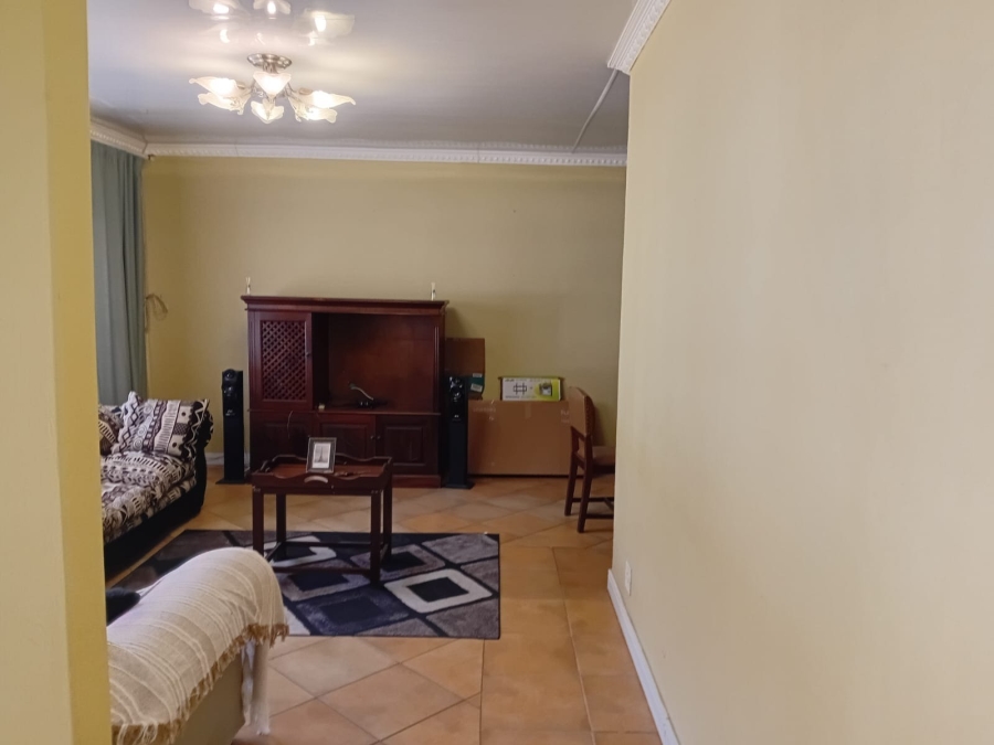 3 Bedroom Property for Sale in Sunnyridge Eastern Cape
